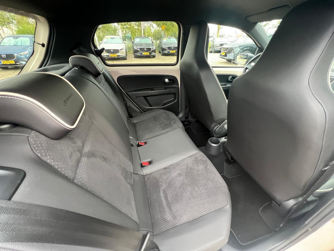 SEAT Mii