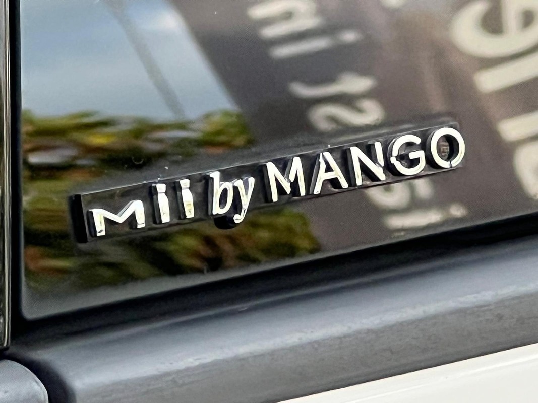 SEAT Mii