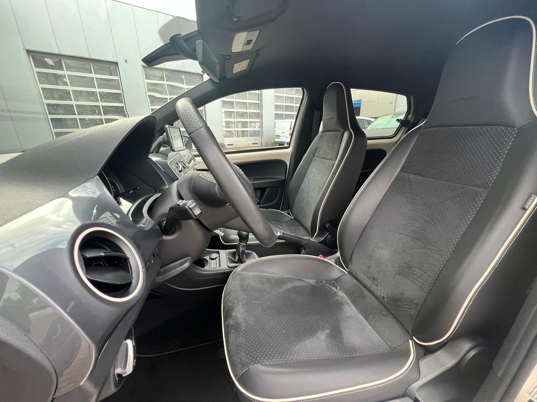 SEAT Mii