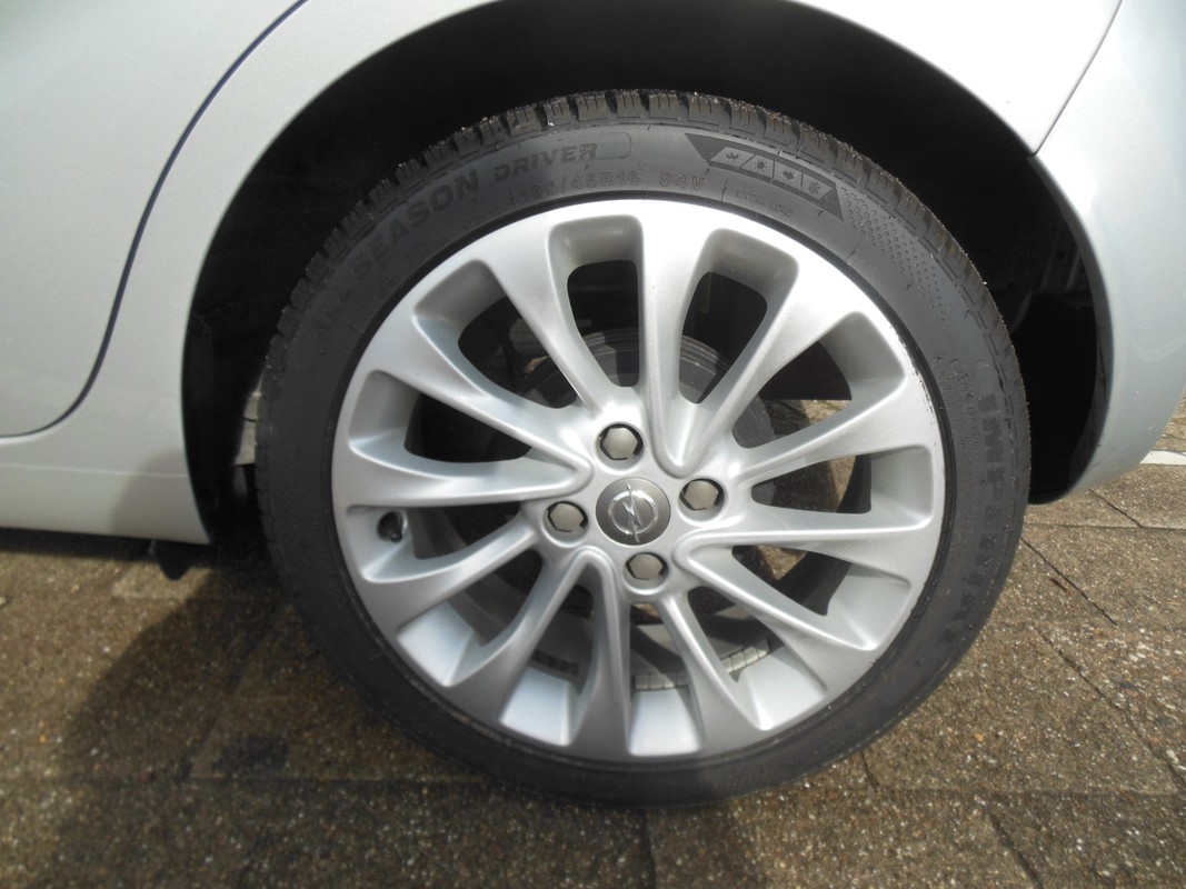 Opel KARL