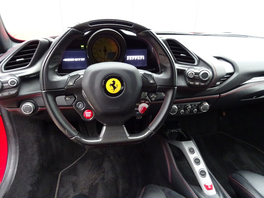 Ferrari 488