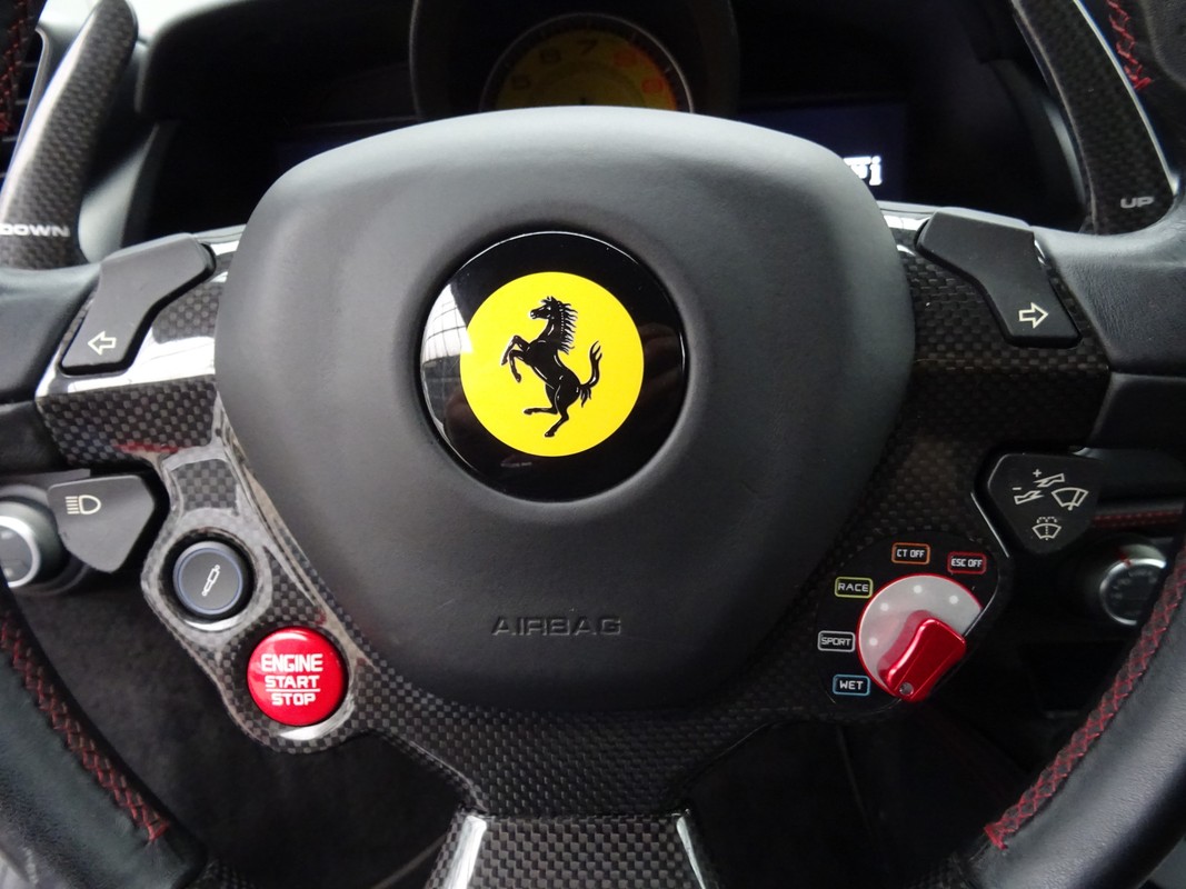 Ferrari 488