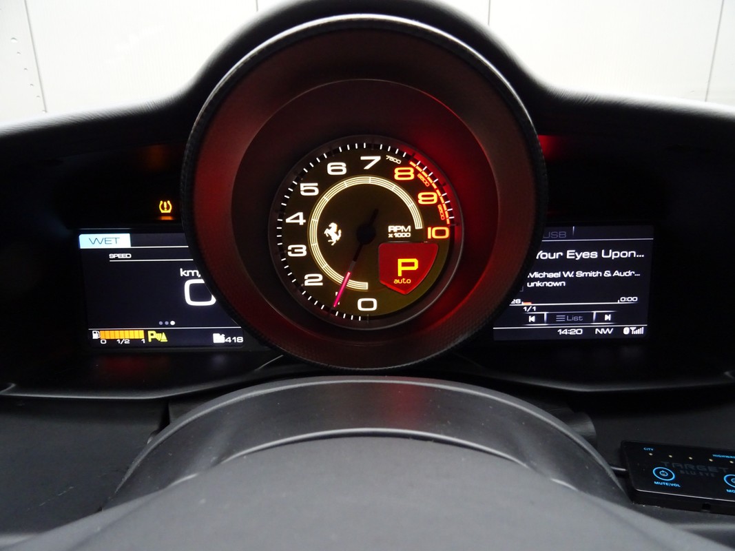 Ferrari 488