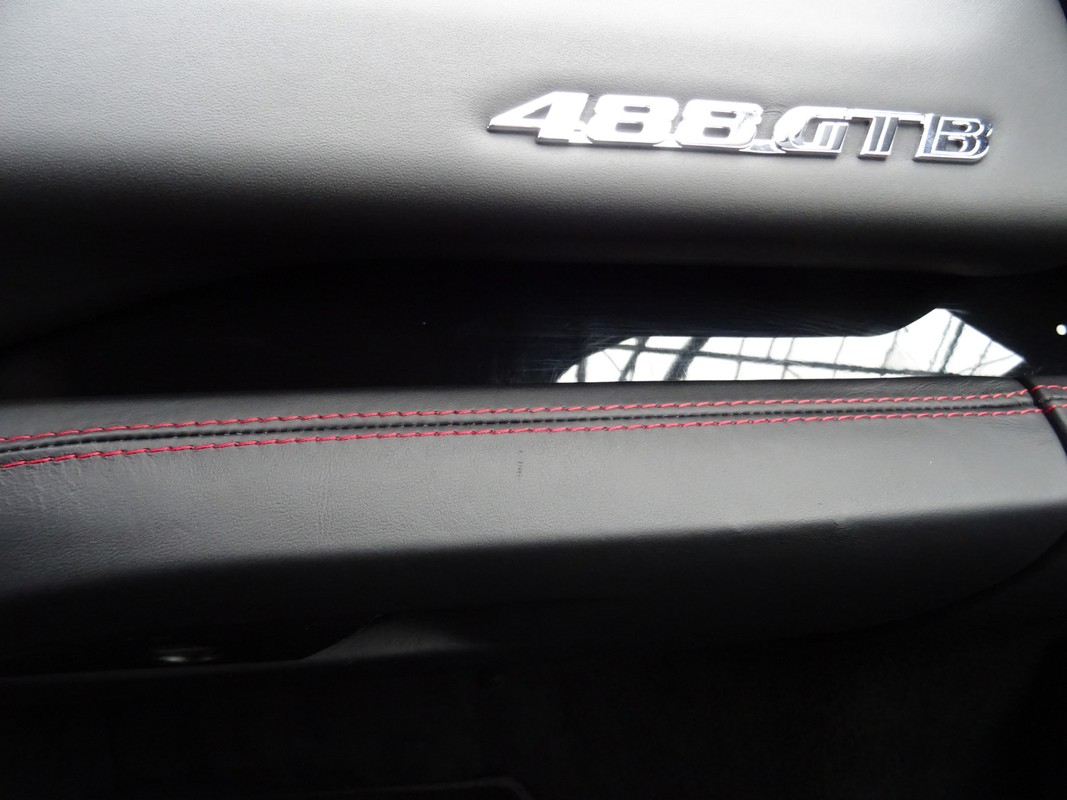 Ferrari 488