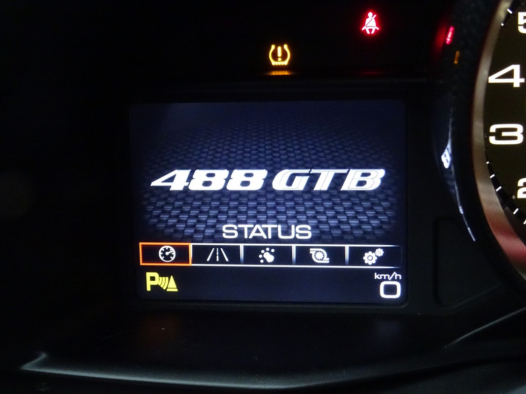 Ferrari 488