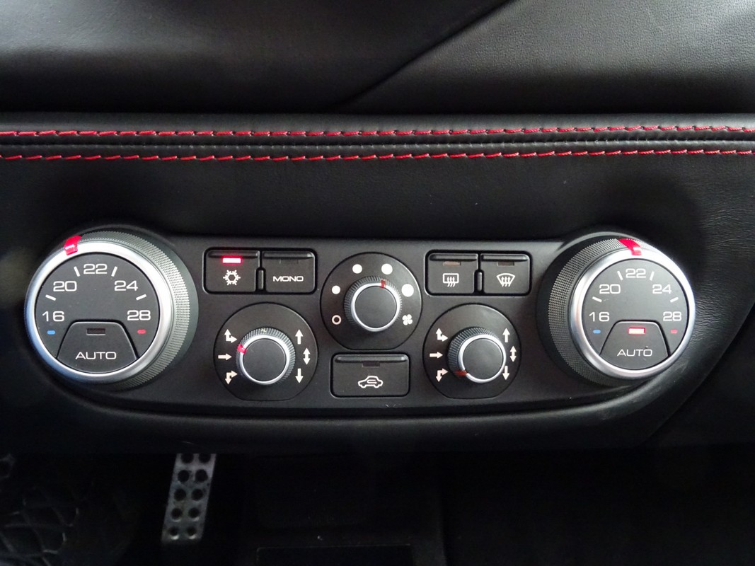 Ferrari 488