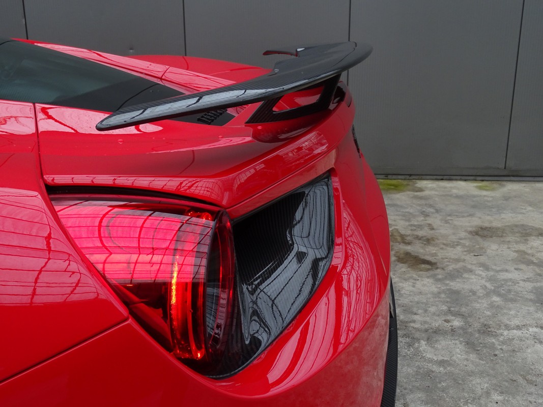Ferrari 488