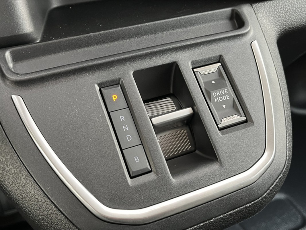 Peugeot e-Expert