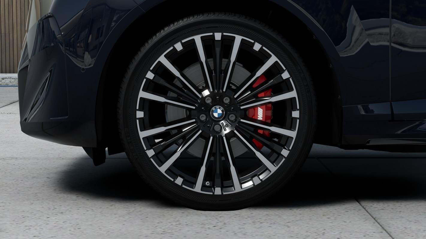 BMW iX5