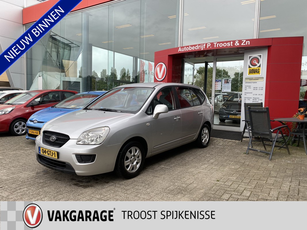 Kia Carens