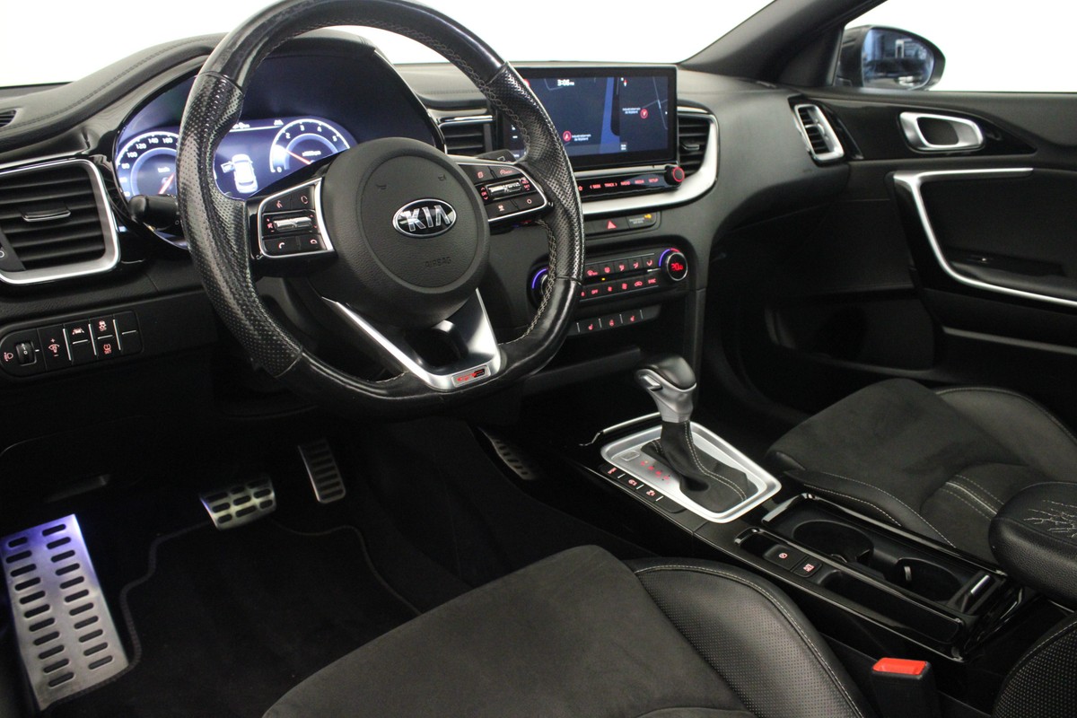 Kia ProCeed