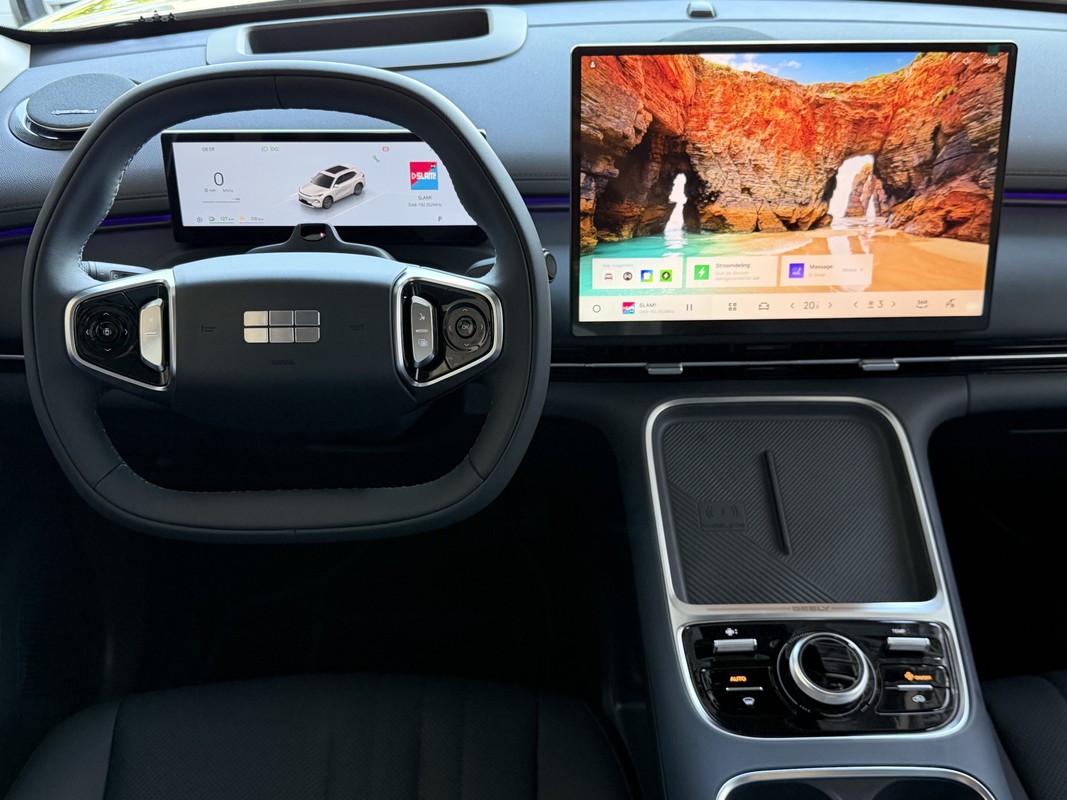 Geely Starray EM-i