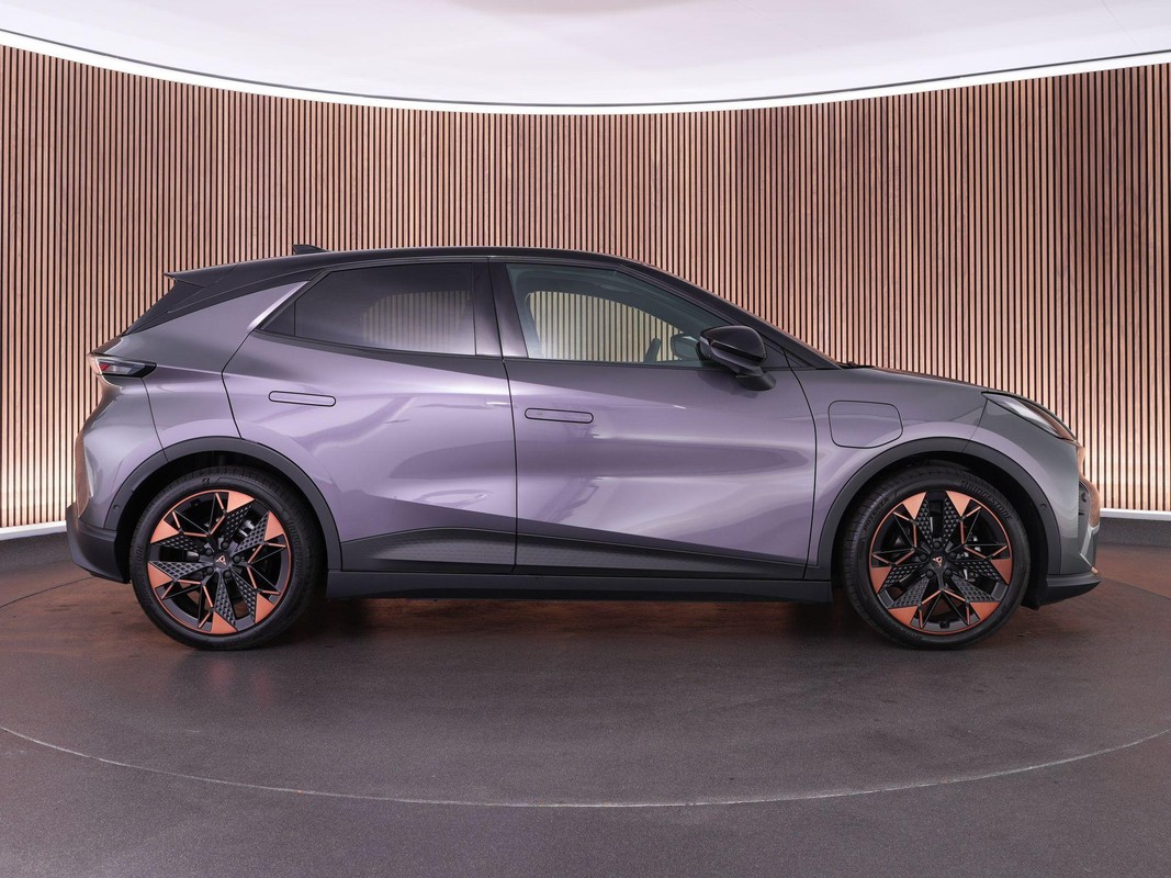 CUPRA Raval