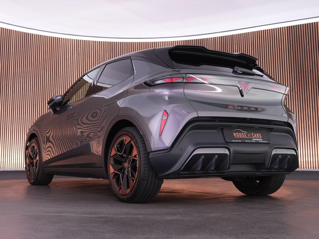 CUPRA Raval