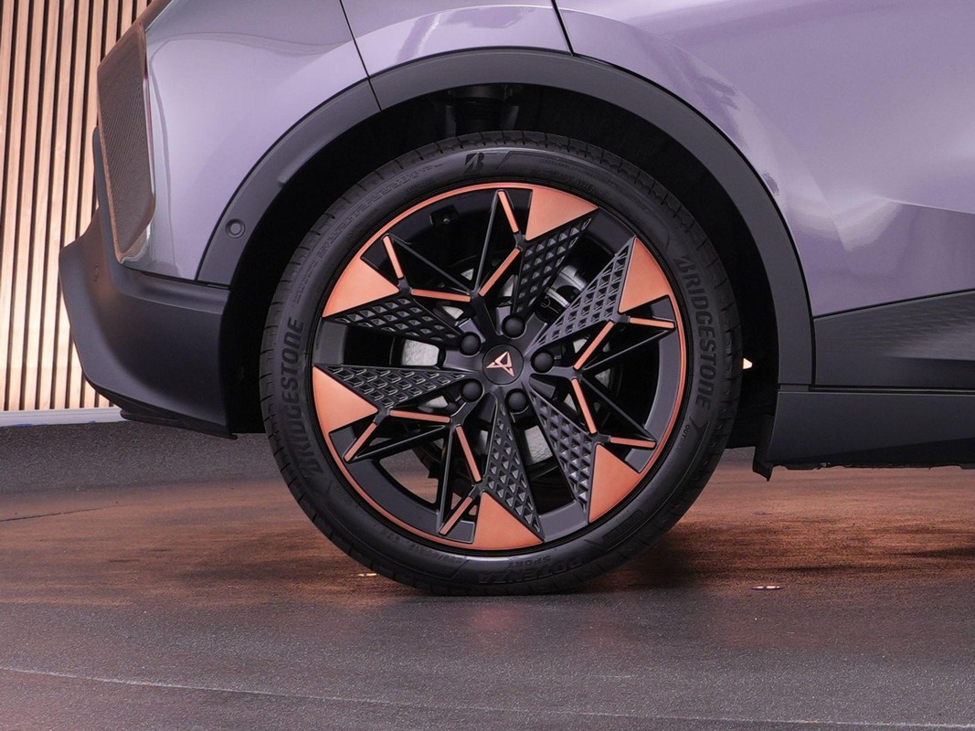CUPRA Raval
