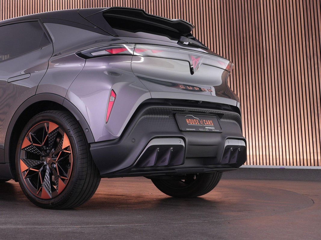 CUPRA Raval
