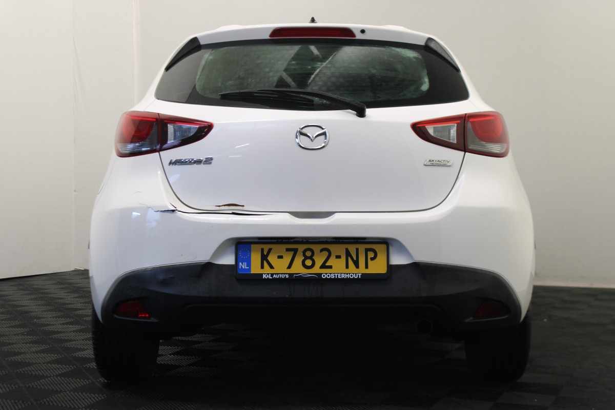 Mazda 2