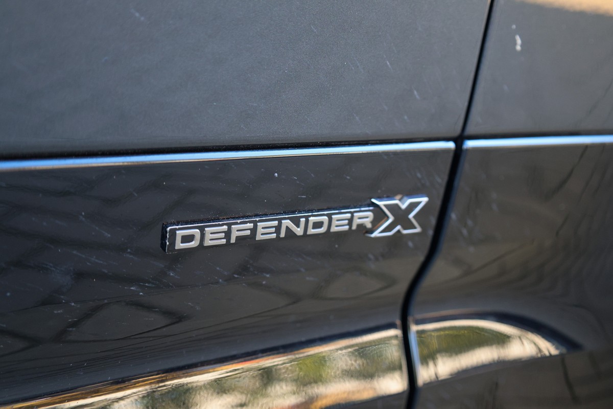 Land Rover Defender
