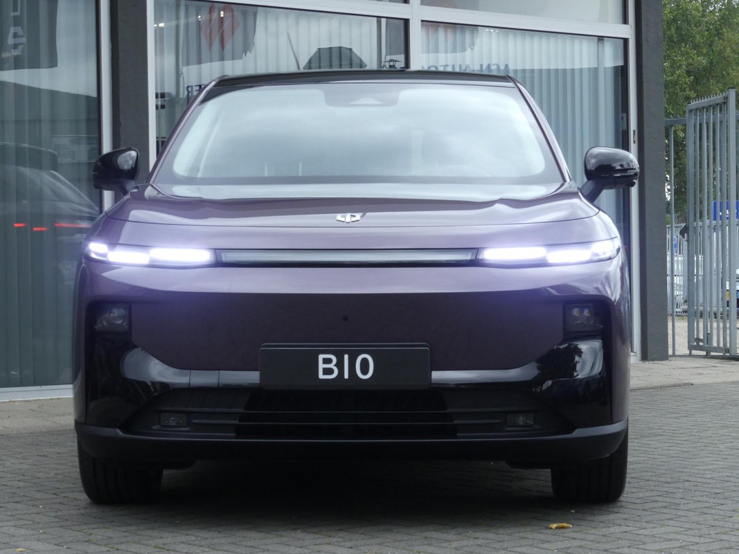Leapmotor B10