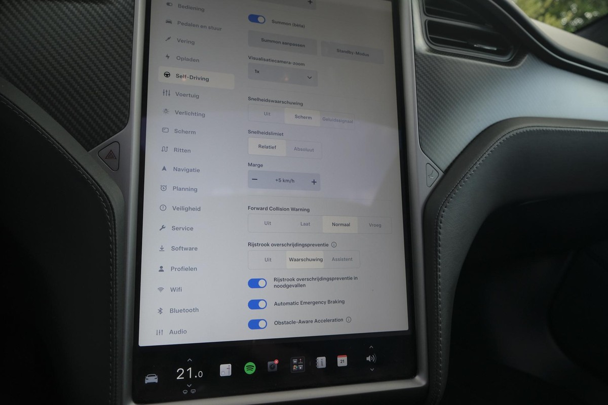 Tesla Model S
