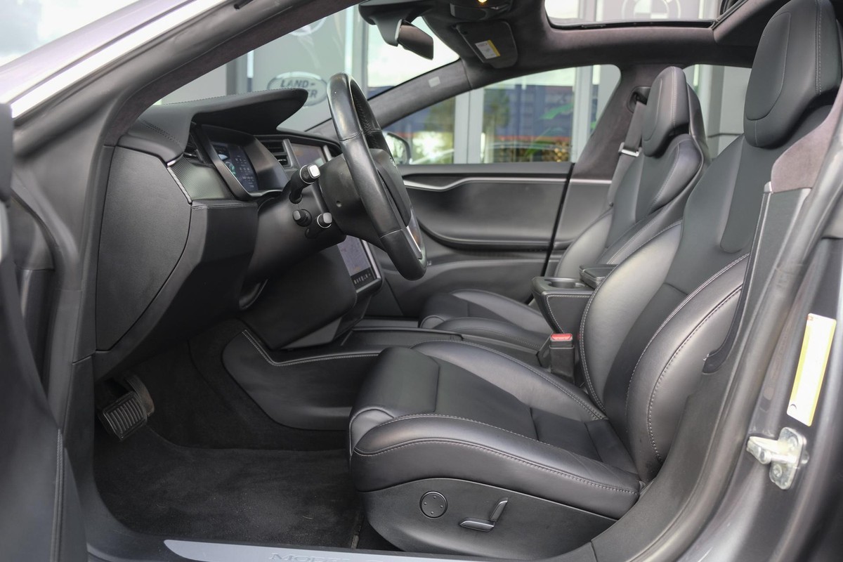 Tesla Model S