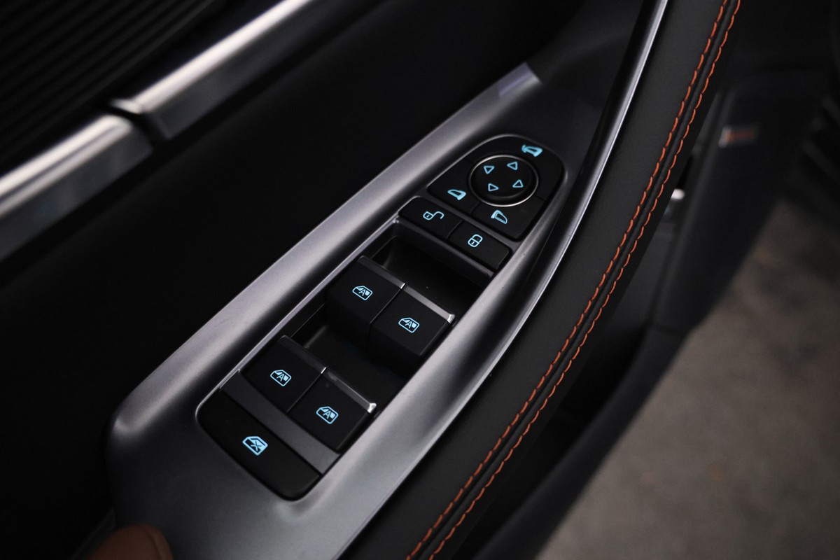 BYD SEAL U
