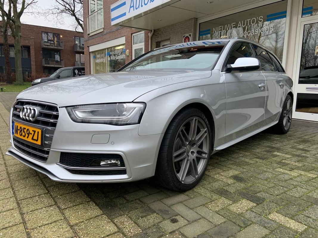 Audi S4