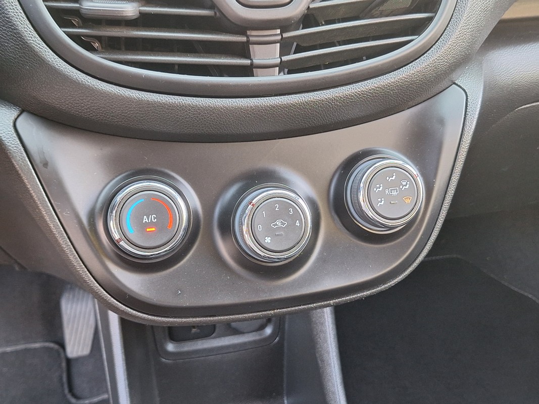 Opel KARL