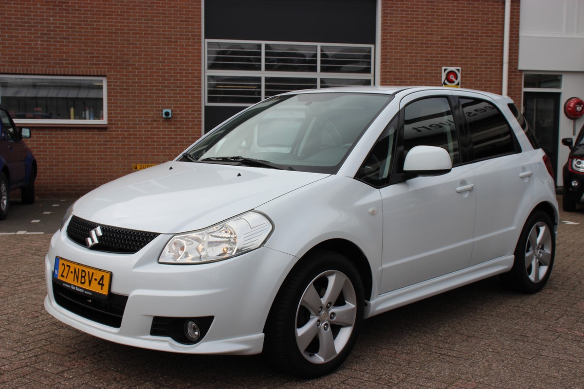 Suzuki SX4