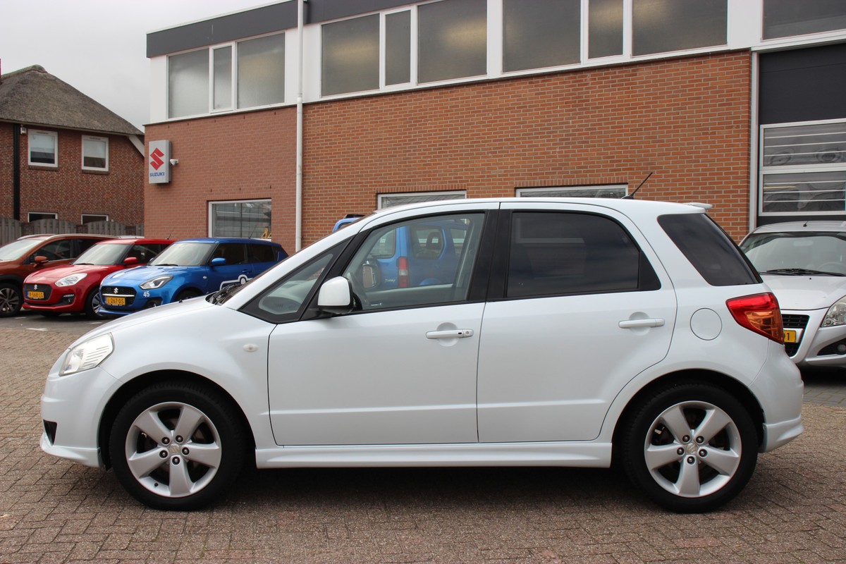 Suzuki SX4