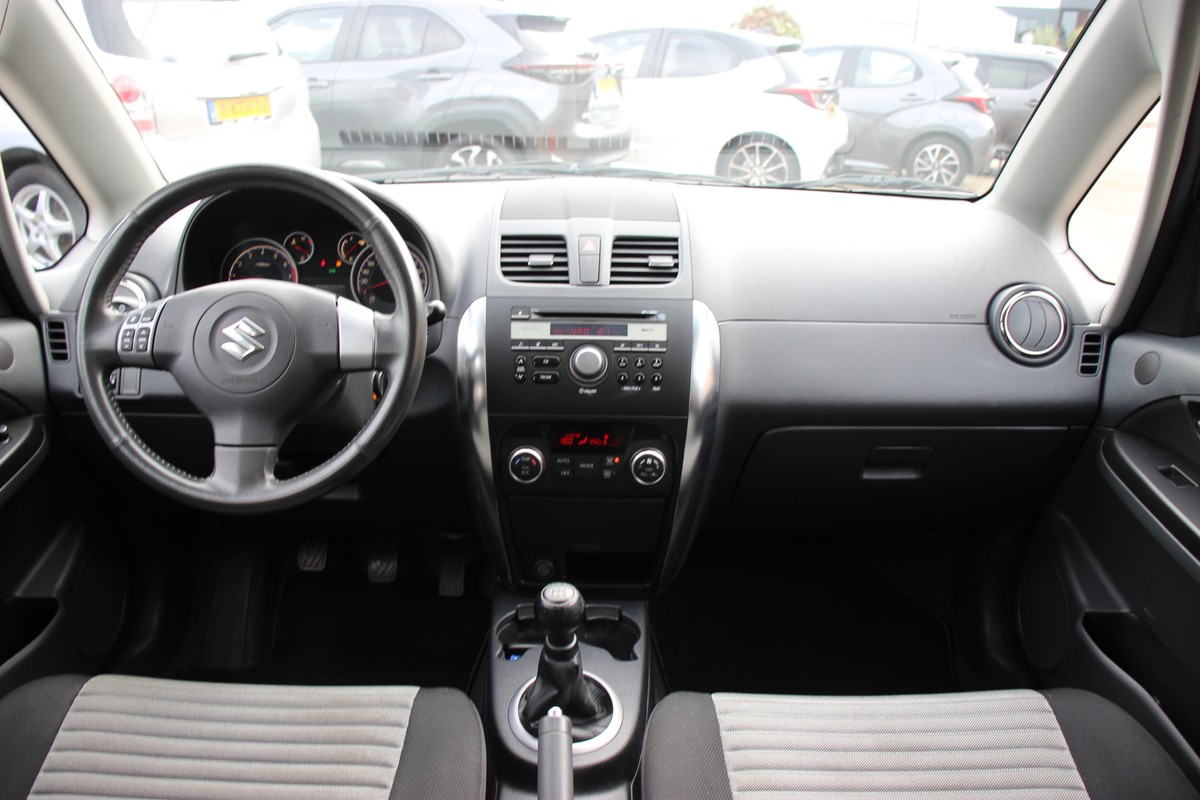 Suzuki SX4