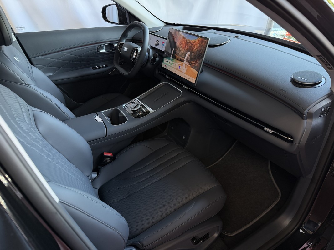 Geely Starray EM-i