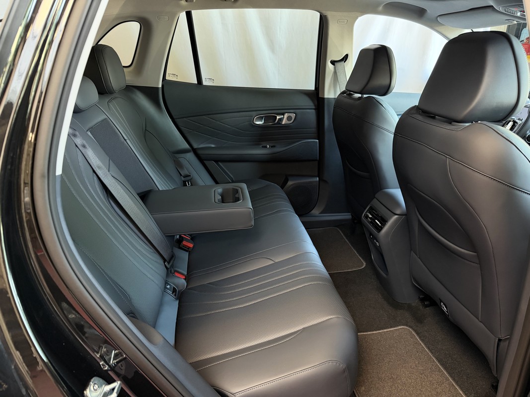 Geely Starray EM-i