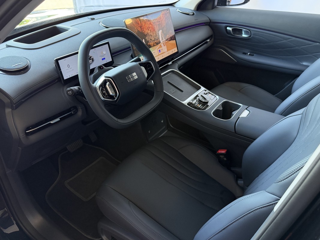 Geely Starray EM-i