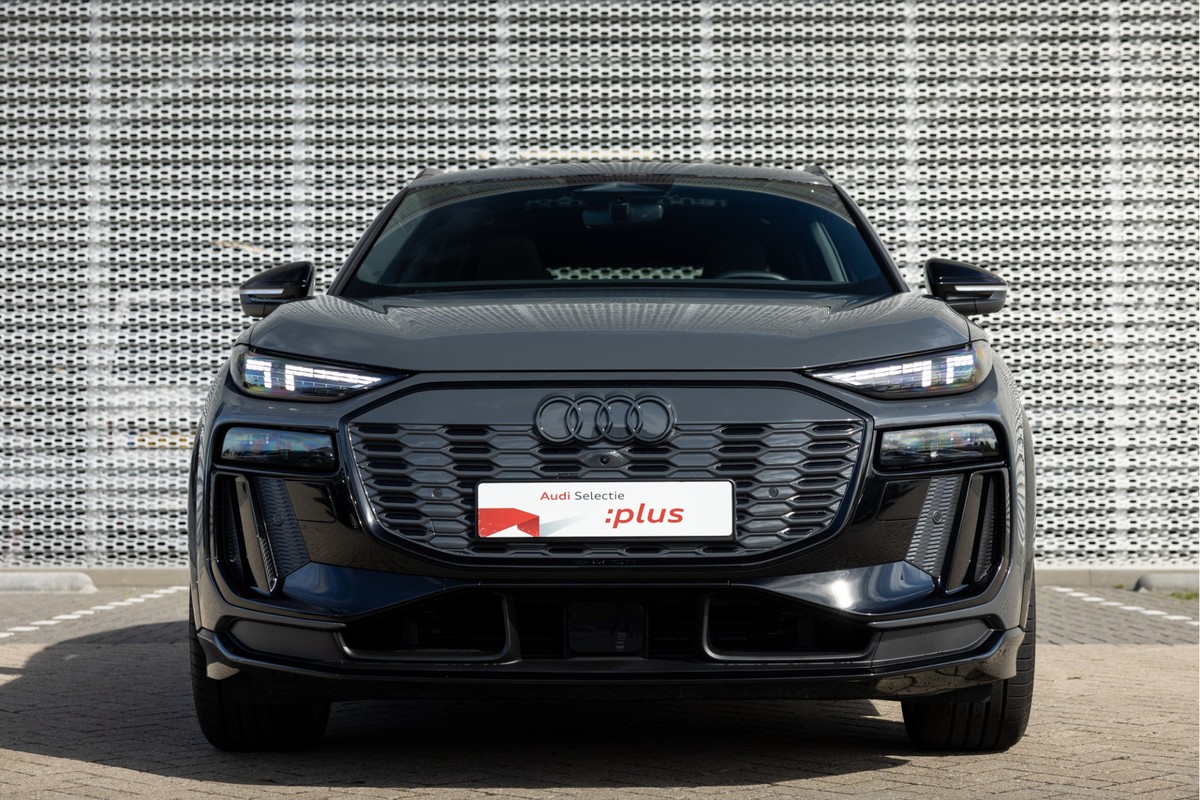 Audi SQ6 e-tron