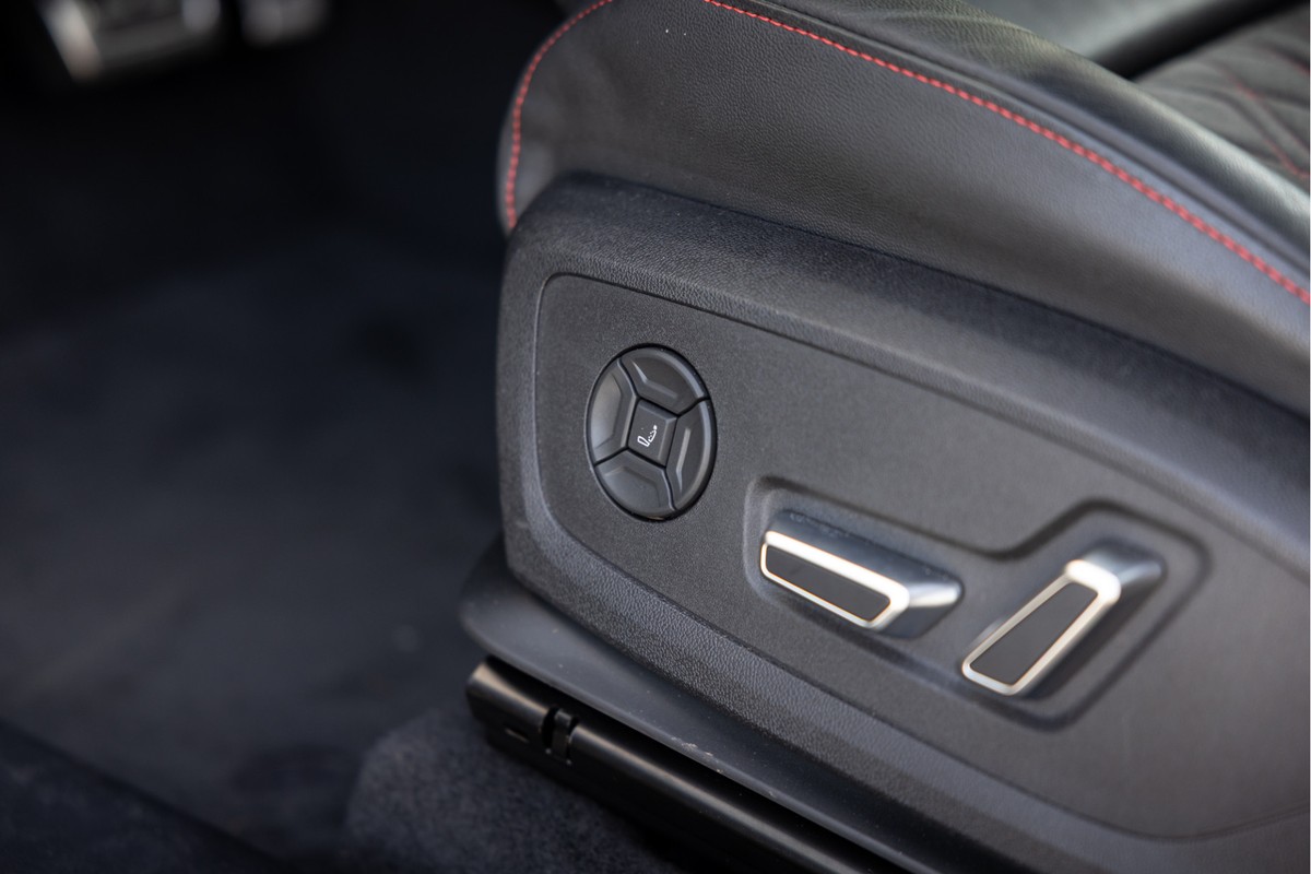 Audi SQ6 e-tron