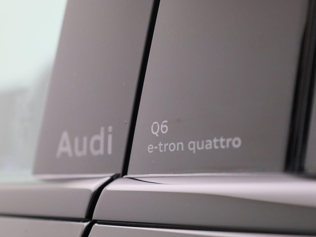 Audi Q6 e-tron