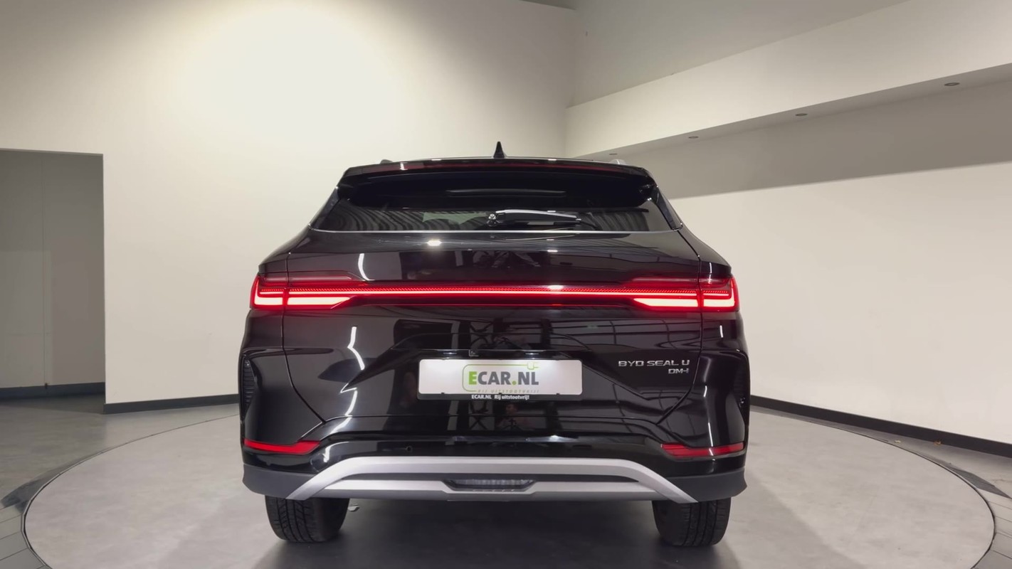BYD SEAL U