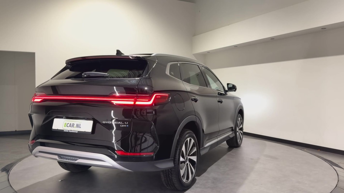BYD SEAL U
