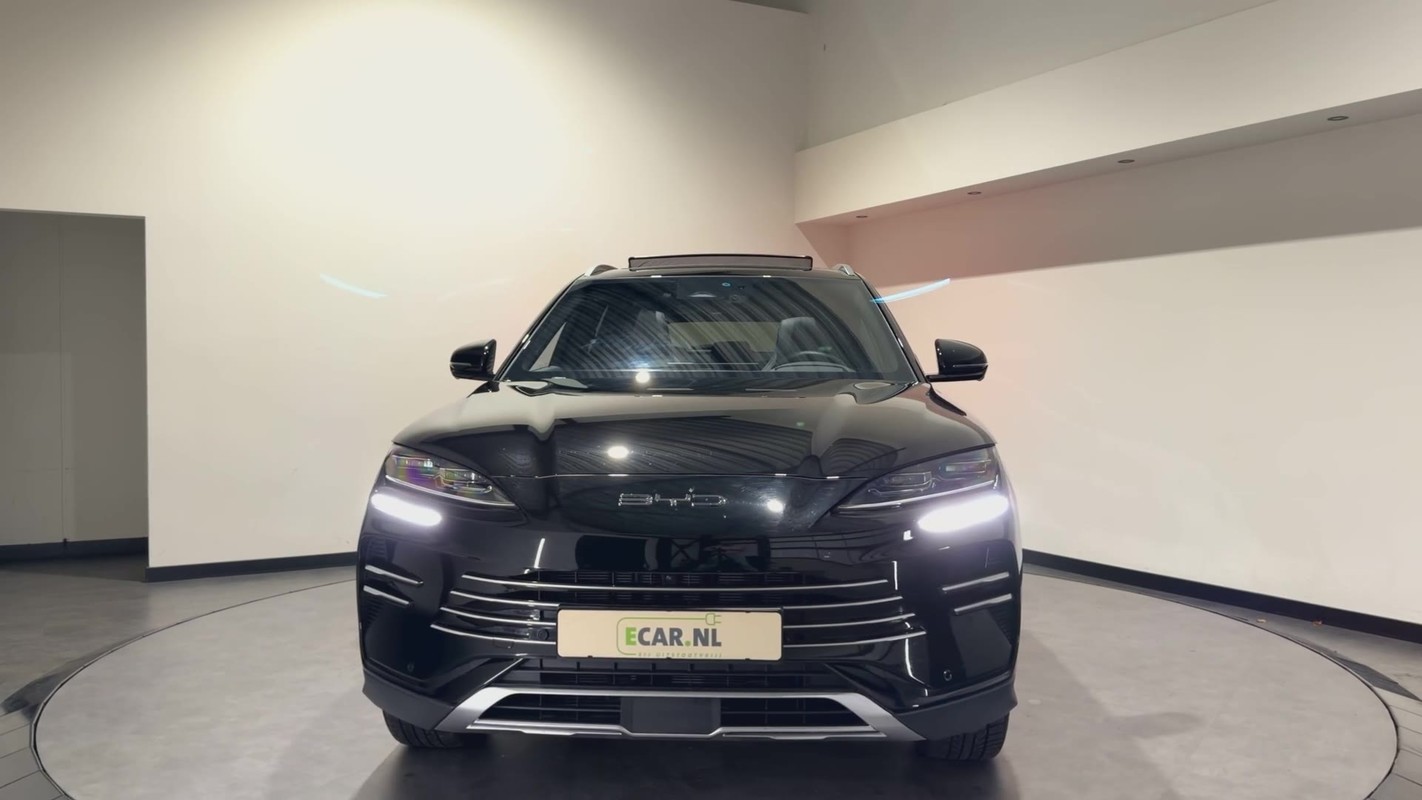 BYD SEAL U