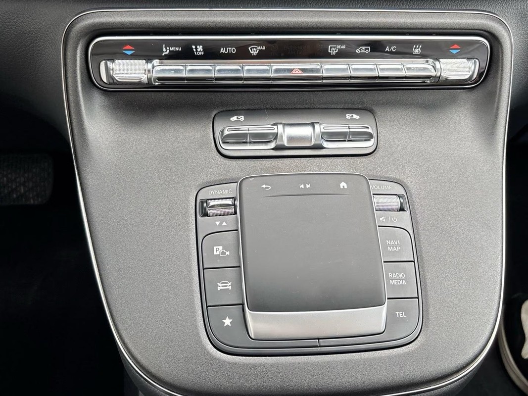 Mercedes-Benz EQV