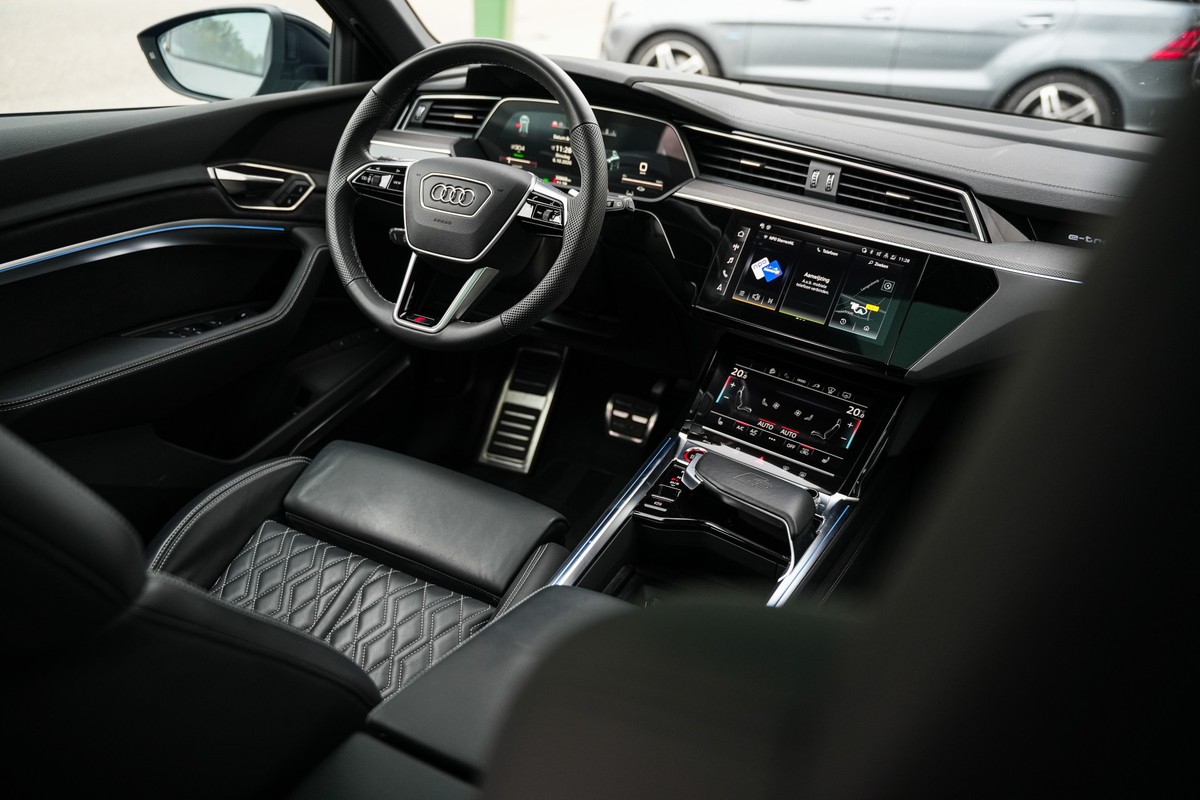 Audi SQ8