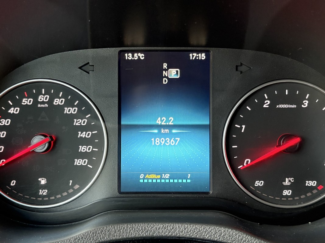 Mercedes-Benz Sprinter