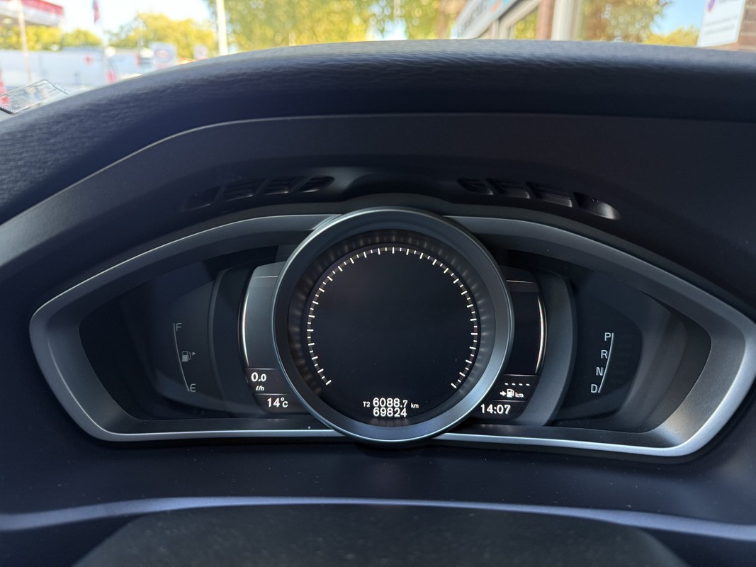 Volvo V40