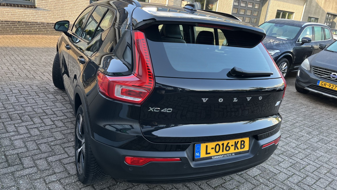 Volvo XC40
