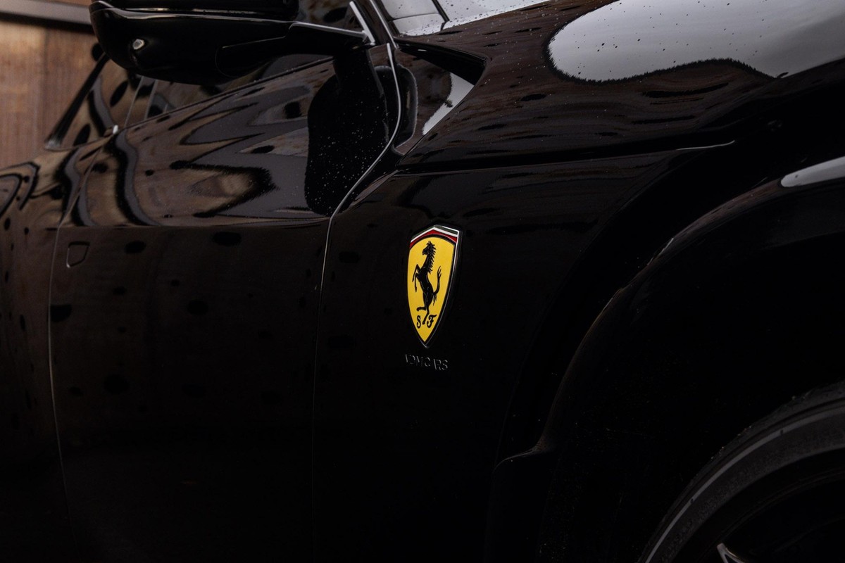 Ferrari Purosangue