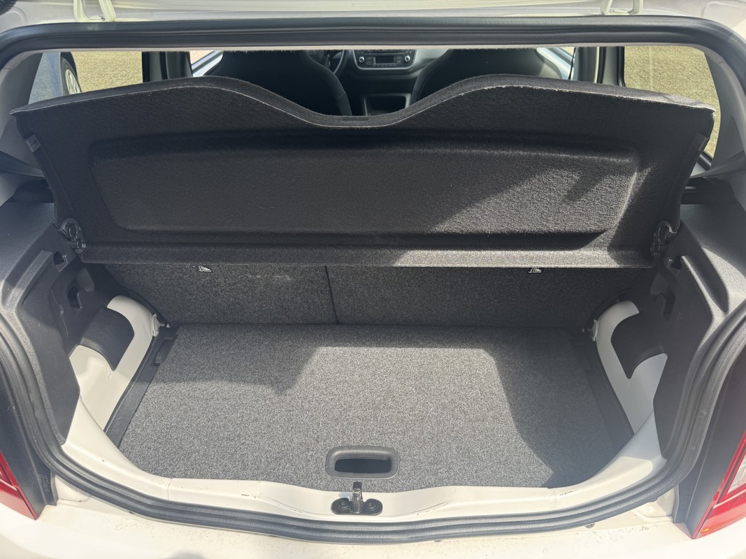 SEAT Mii