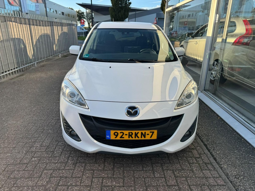 Mazda 5
