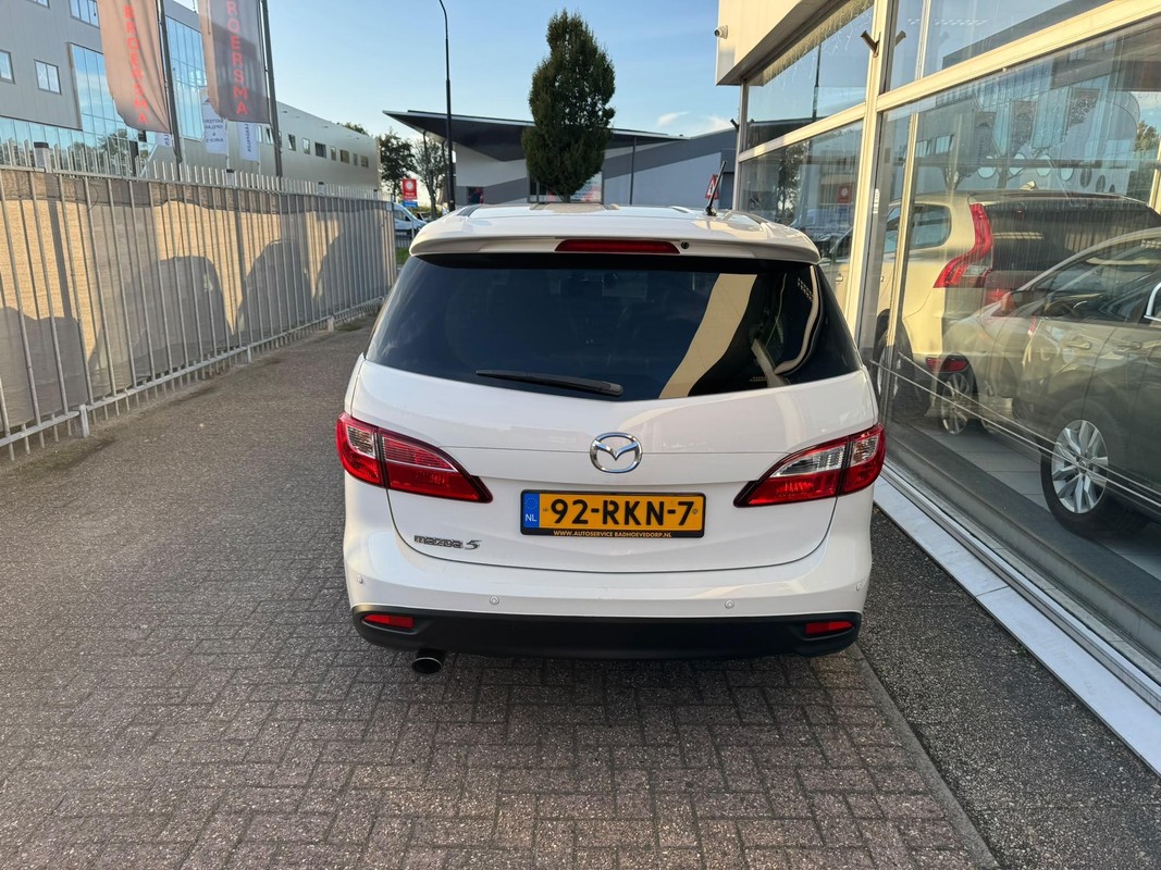 Mazda 5