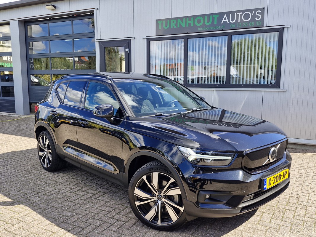 Volvo XC40